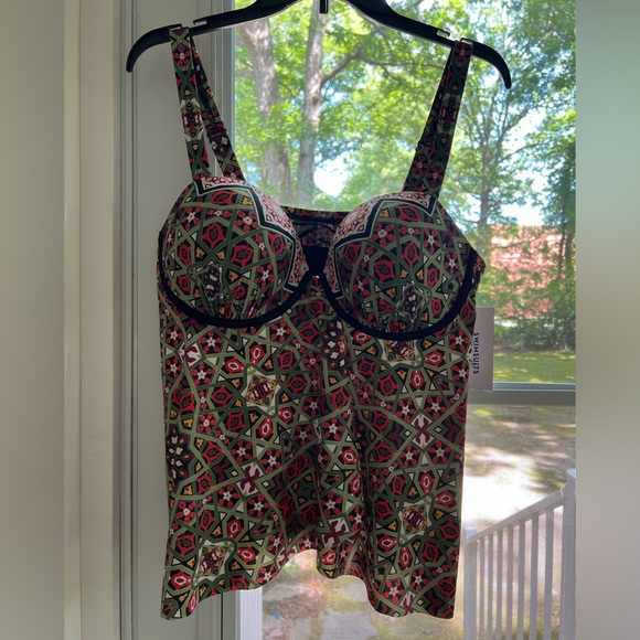 NWT Women’s Tankini Size 16 Swimsuits for All - Picture 1 of 6